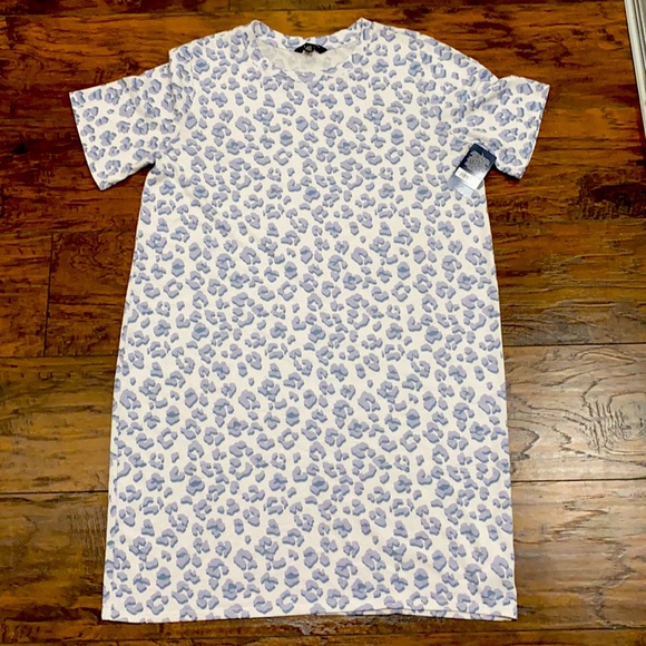 Straight causal Dress - Picture 1 of 4